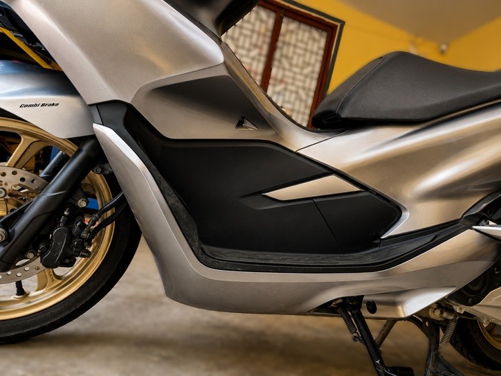 After repair вЂ” rental scooter sorted out