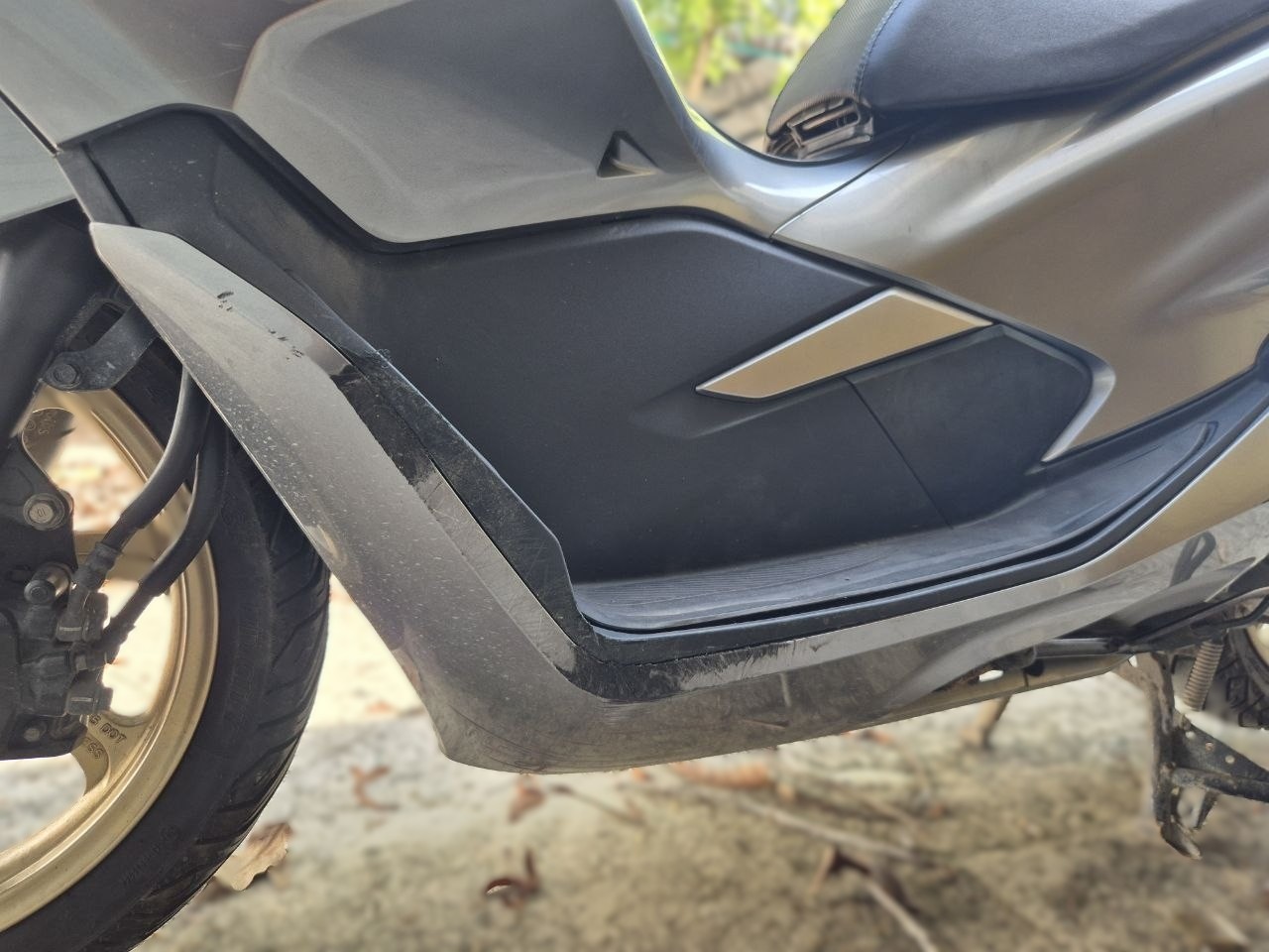 Before repair вЂ” scooter after fall in Phuket